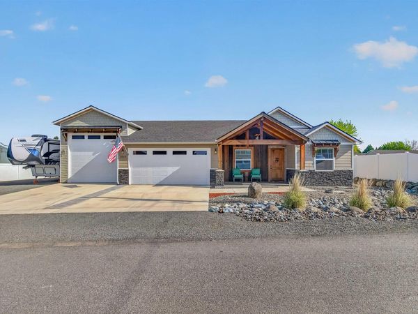 2013 Cedar Ave, Lewiston, ID 83501