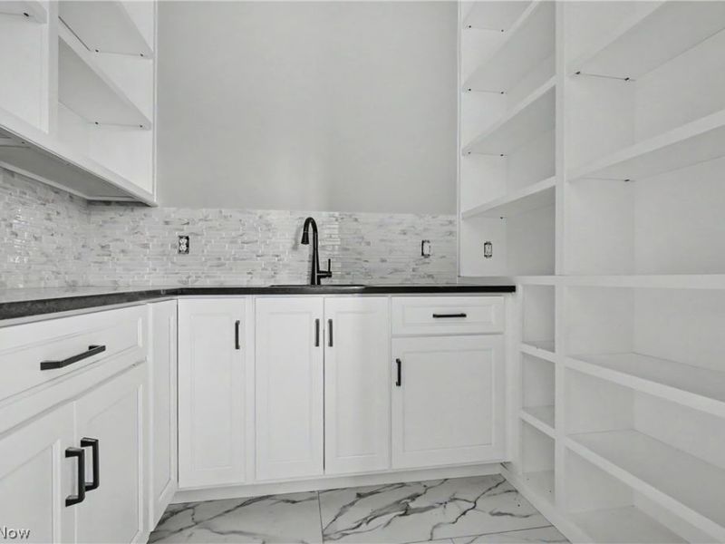 6115 Century Boulevard, Canfield, OH 44406 Photo 12