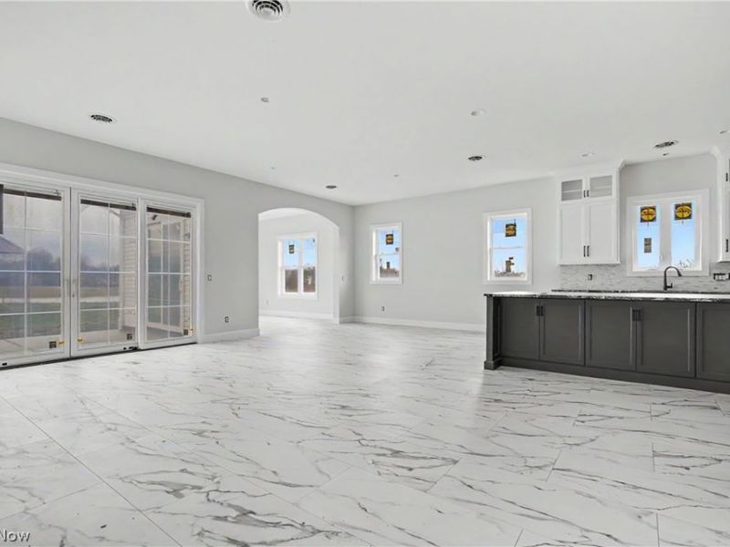 6115 Century Boulevard, Canfield, OH 44406 Photo 9