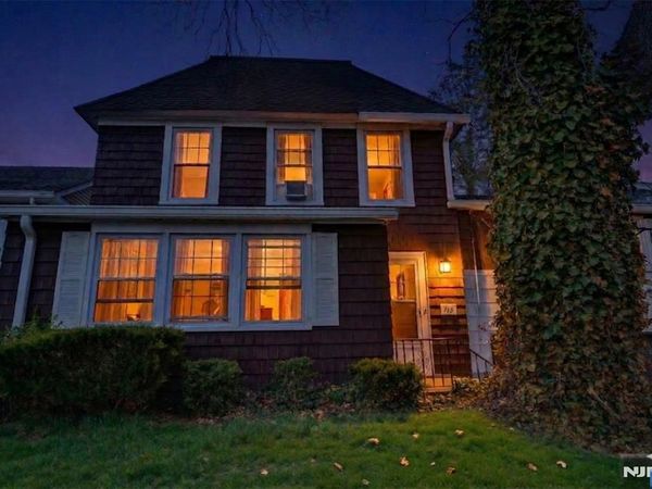 113 Lake Street, BERGENFIELD, NJ 07621