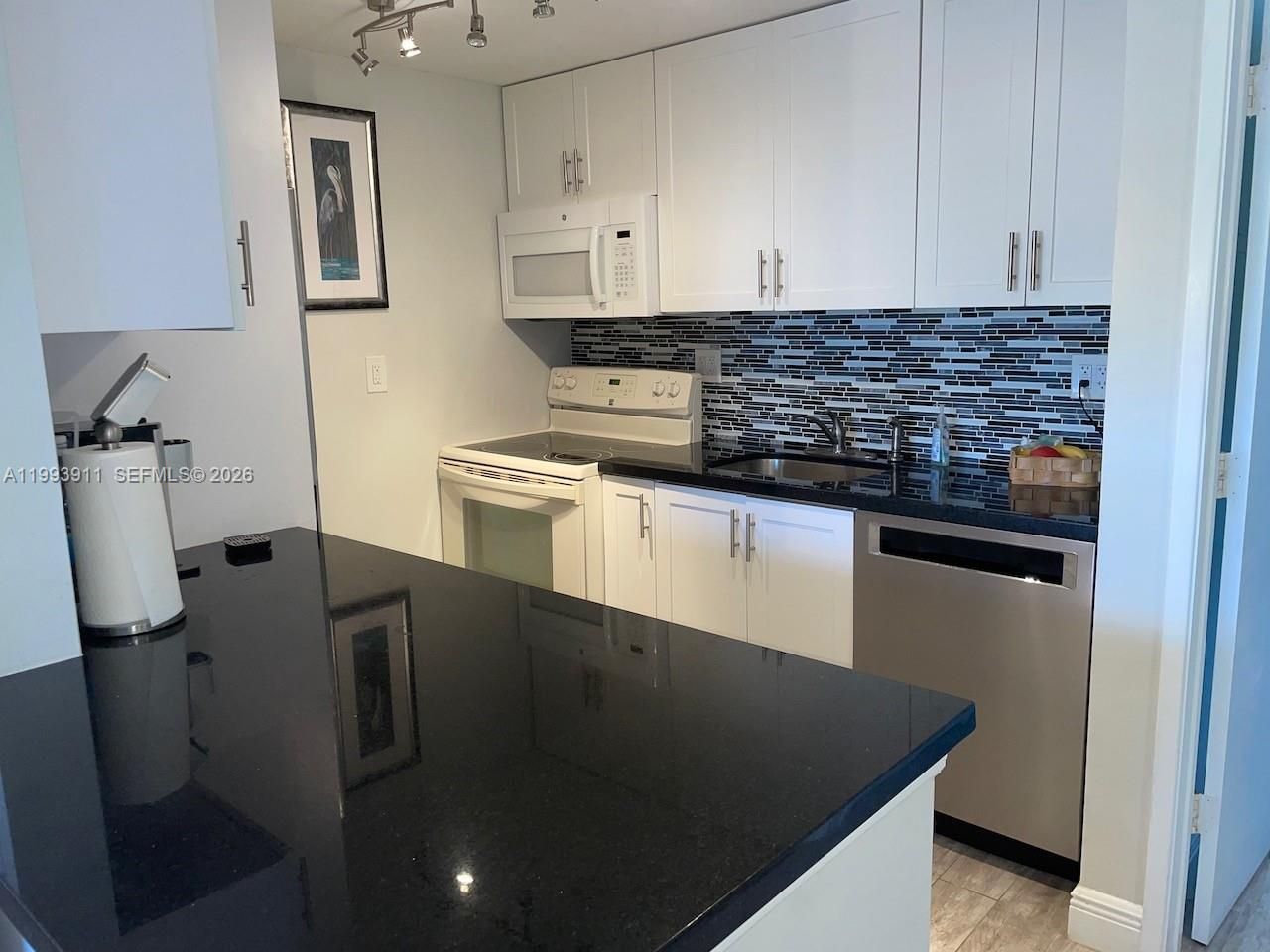 4658 Bougainvilla Dr, Unit 63, Lauderdale by the Sea, FL 33308 Photo