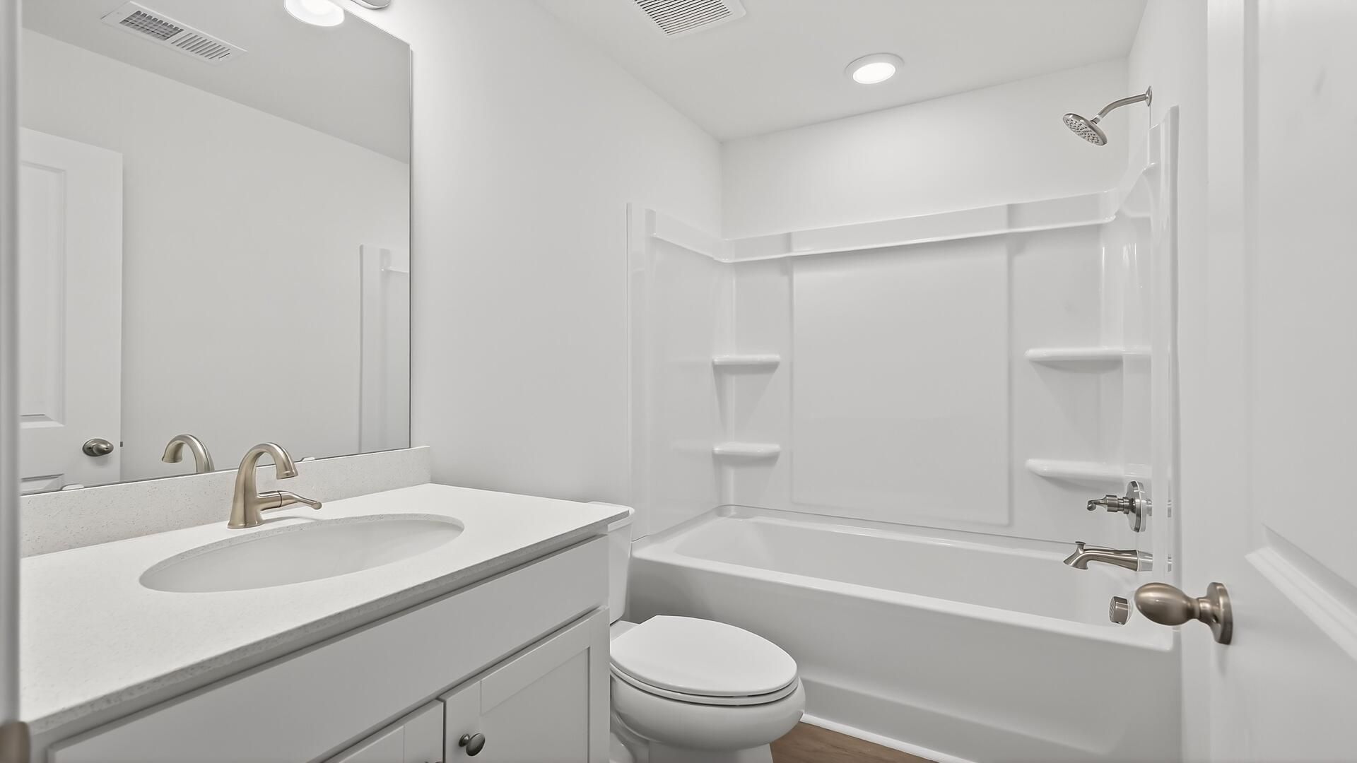 446 Cadbury Loop Photo 23