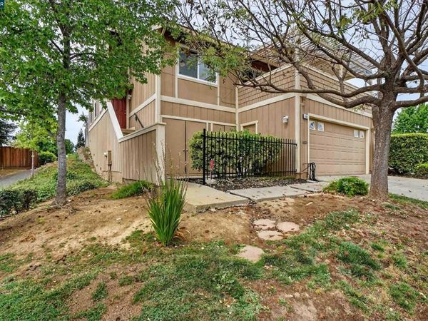 322 Thistle Cir, Martinez, CA 94553