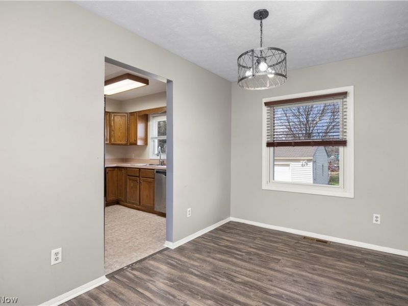 17050 Sheldon Road, Brook Park, OH 44142 Photo 14