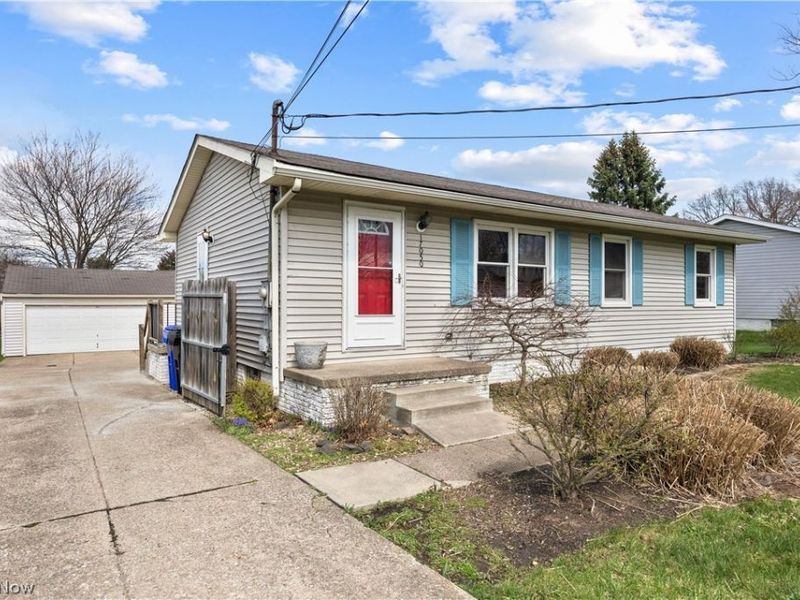 17050 Sheldon Road, Brook Park, OH 44142 Photo 3