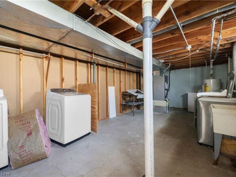 17050 Sheldon Road, Brook Park, OH 44142 Photo 36