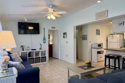 211 Sanddollar Dr.  photo 4