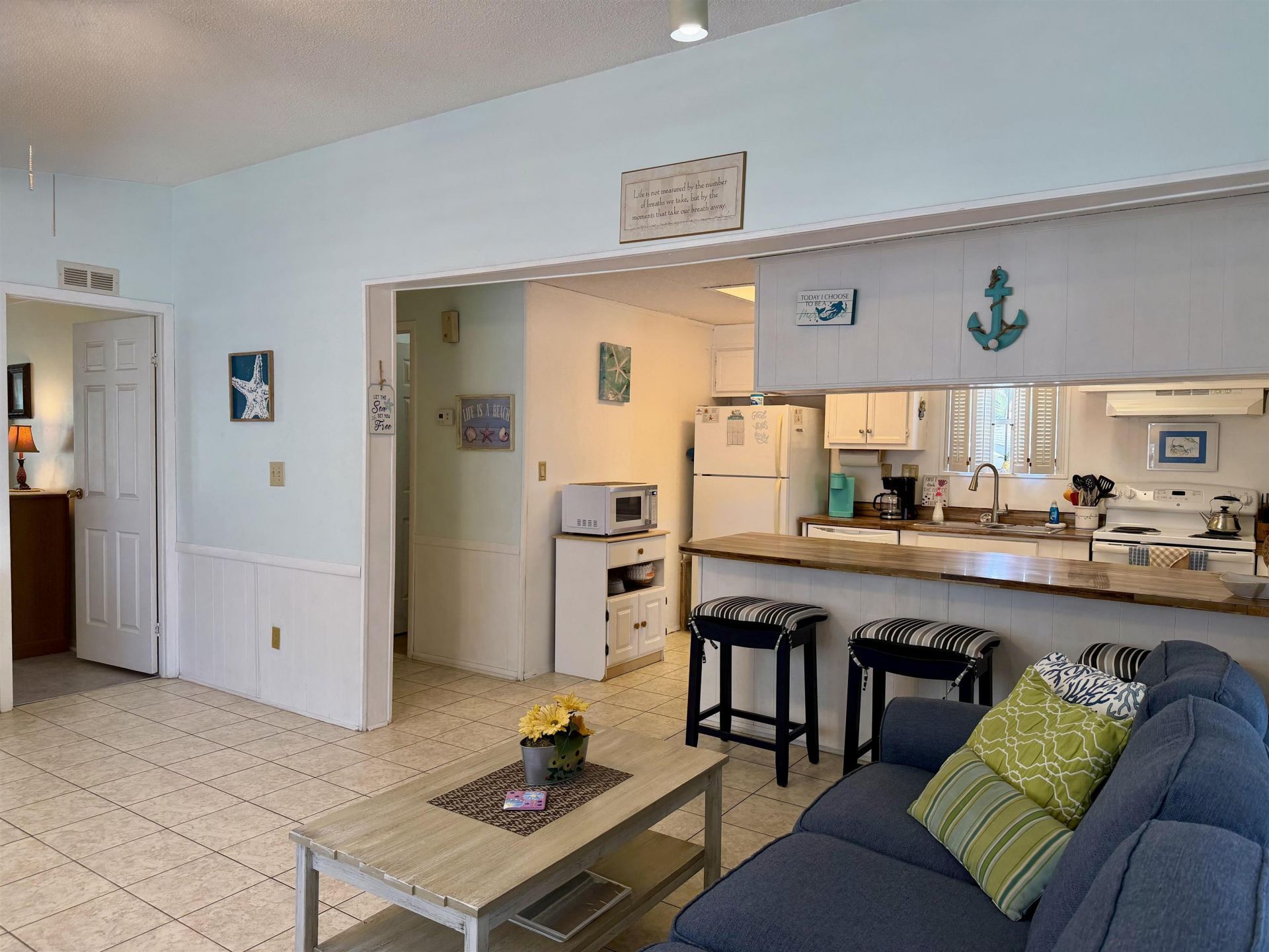 211 Sanddollar Dr.  Photo 5