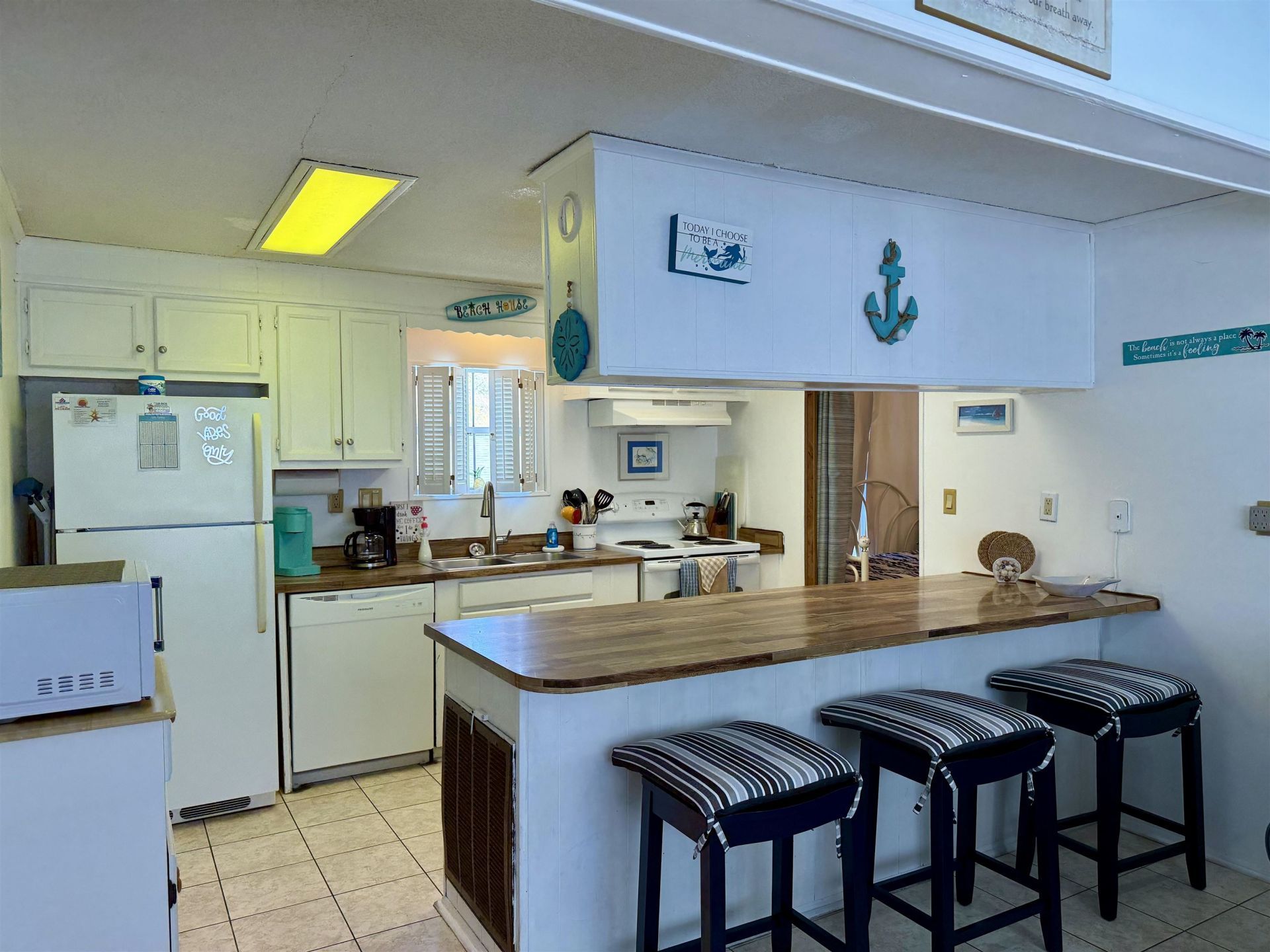 211 Sanddollar Dr.  Photo 9