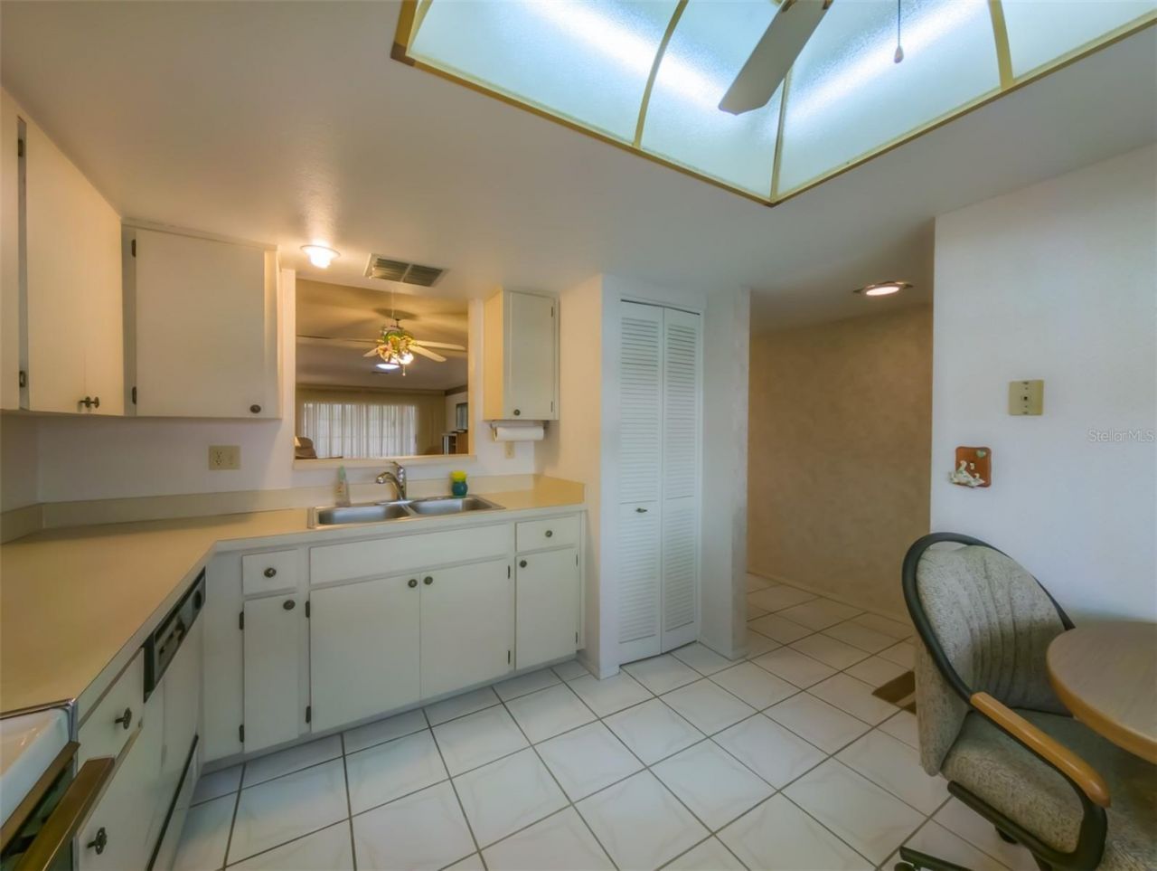 11231 Dollar Lake Drive , Unit 5, Port Richey, FL 34668 Photo