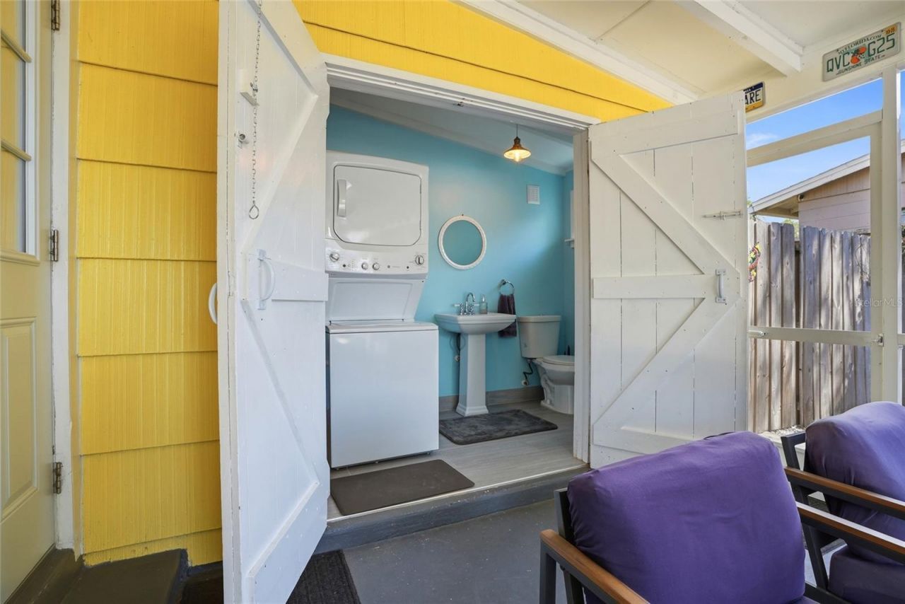 4420 Neptune Drive Se, Saint Petersburg, FL 33705 Photo