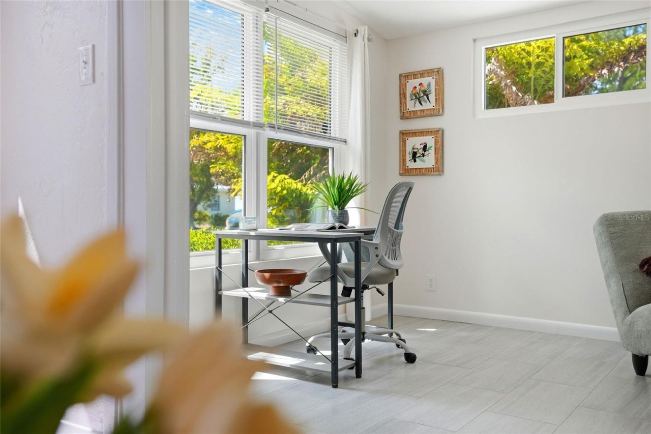 4420 Neptune Drive Se, Saint Petersburg, FL 33705 Photo