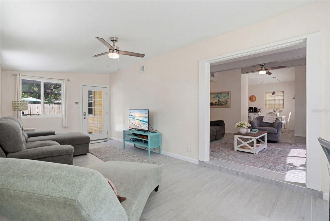 4420 Neptune Drive Se, Saint Petersburg, FL 33705 Photo