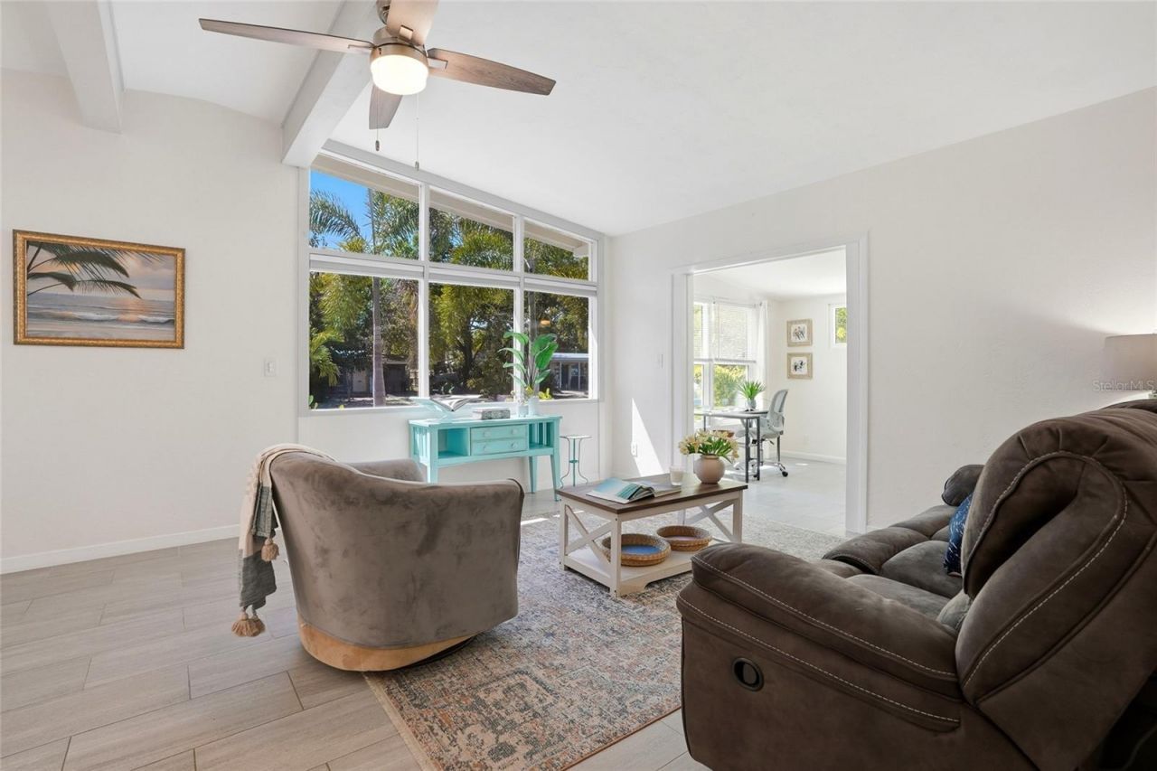 4420 Neptune Drive Se, Saint Petersburg, FL 33705 Photo