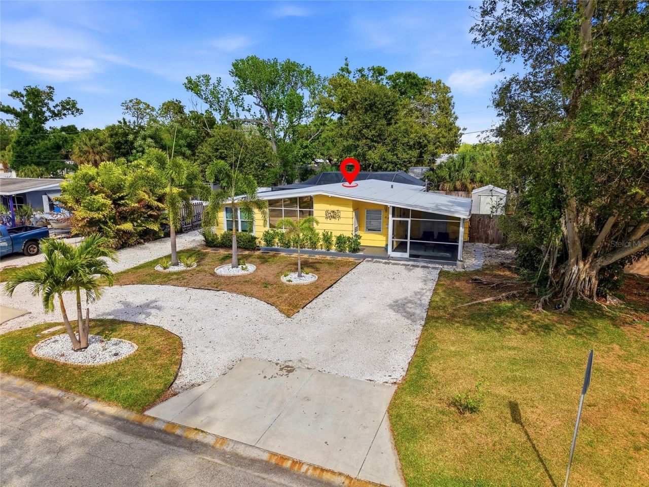 4420 Neptune Drive Se, Saint Petersburg, FL 33705 Photo