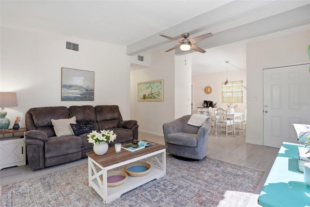 4420 Neptune Drive Se, Saint Petersburg, FL 33705 Photo