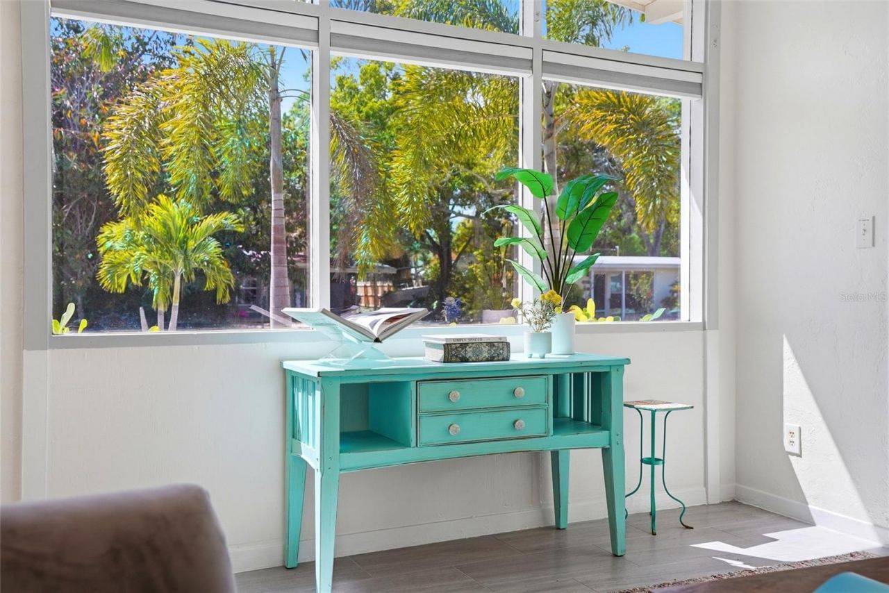 4420 Neptune Drive Se, Saint Petersburg, FL 33705 Photo