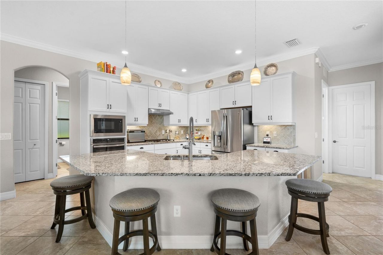 17056 Polo Trail , Lakewood Ranch, FL 34211 Photo