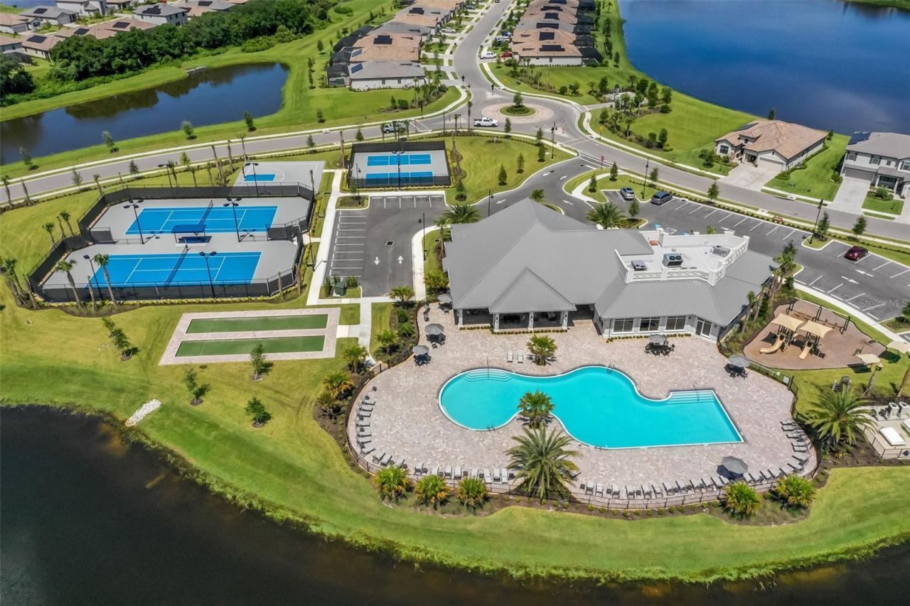 17056 Polo Trail , Lakewood Ranch, FL 34211 Photo