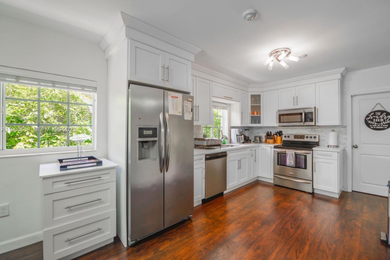 1714 Costado St , Unit 1714, Coral Gables, FL 33134 Photo