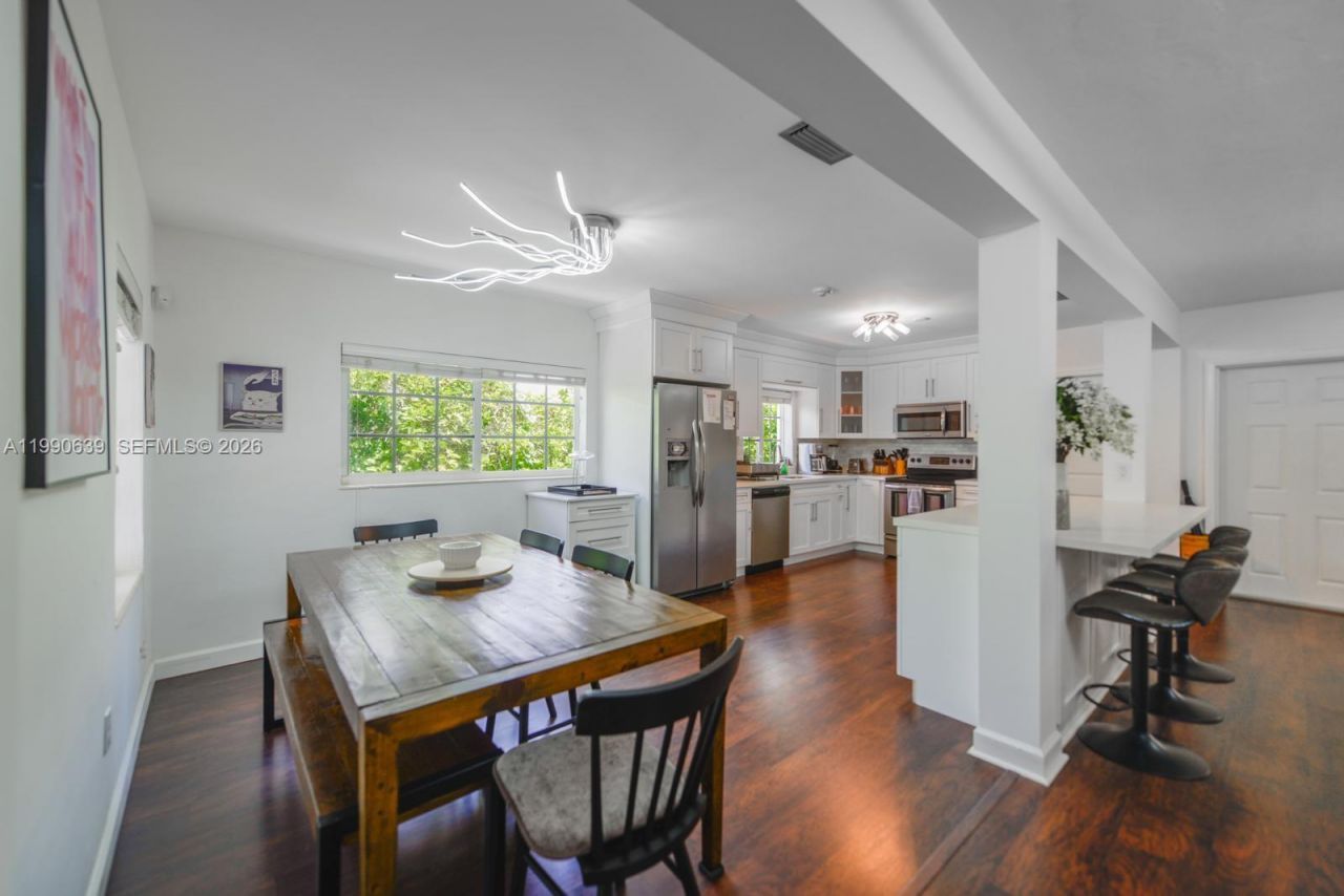 1714 Costado St , Unit 1714, Coral Gables, FL 33134 Photo