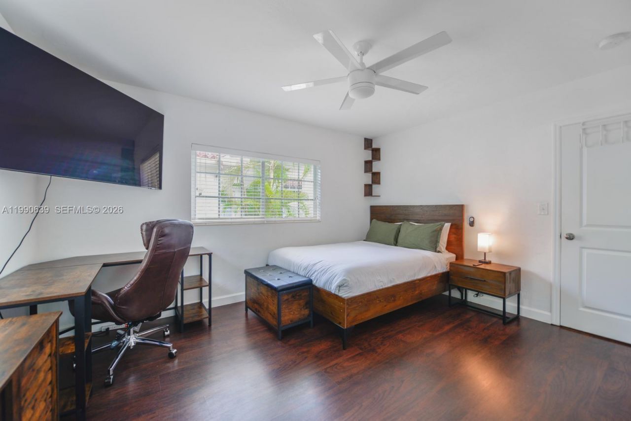 1714 Costado St, Unit 1714, Coral Gables, FL 33134 Photo