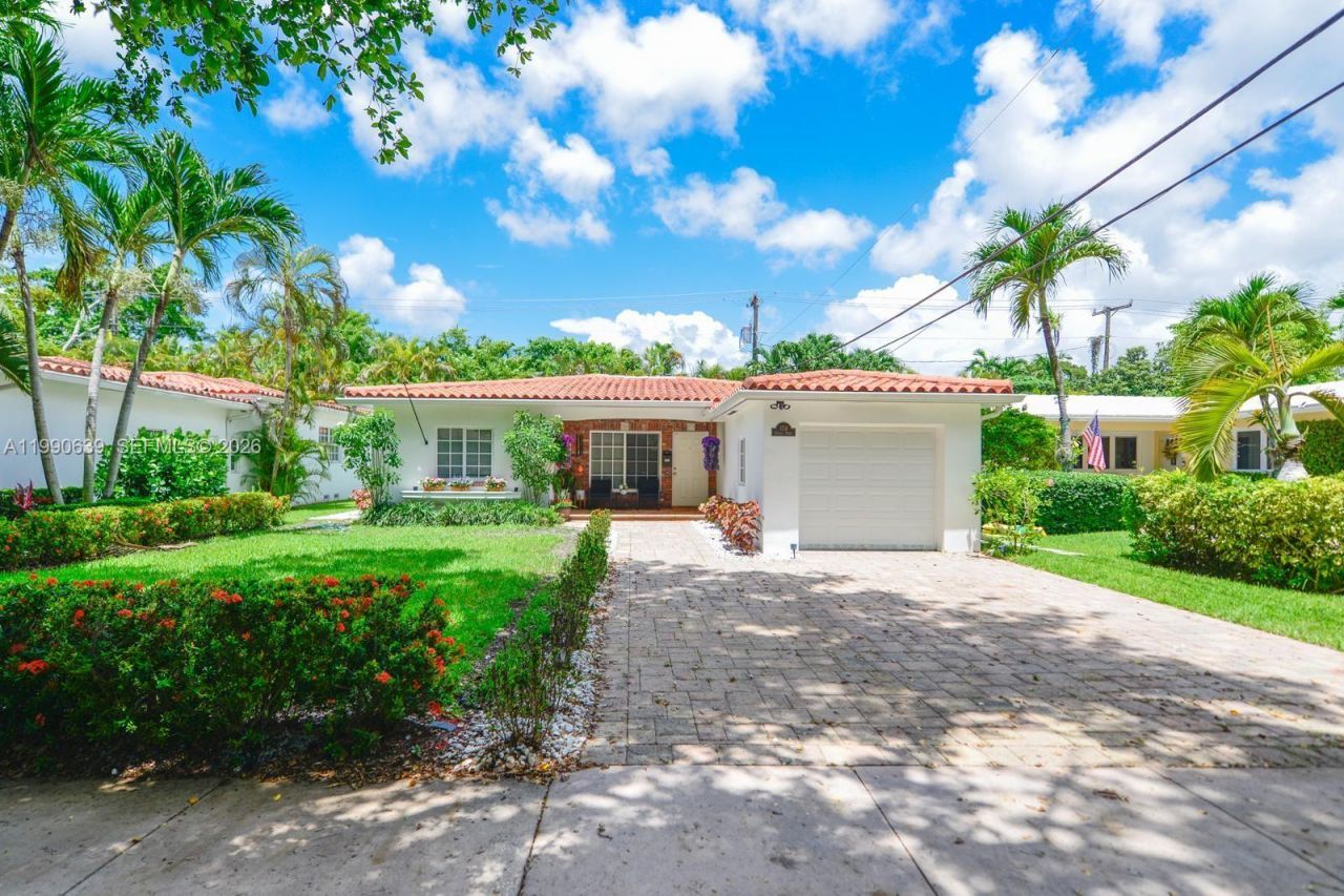 1714 Costado St, Unit 1714, Coral Gables, FL 33134 Photo