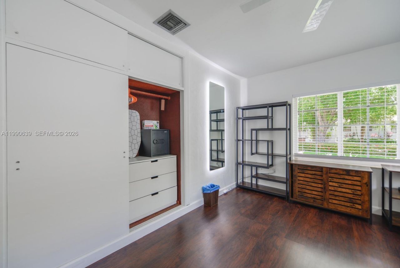 1714 Costado St , Unit 1714, Coral Gables, FL 33134 Photo