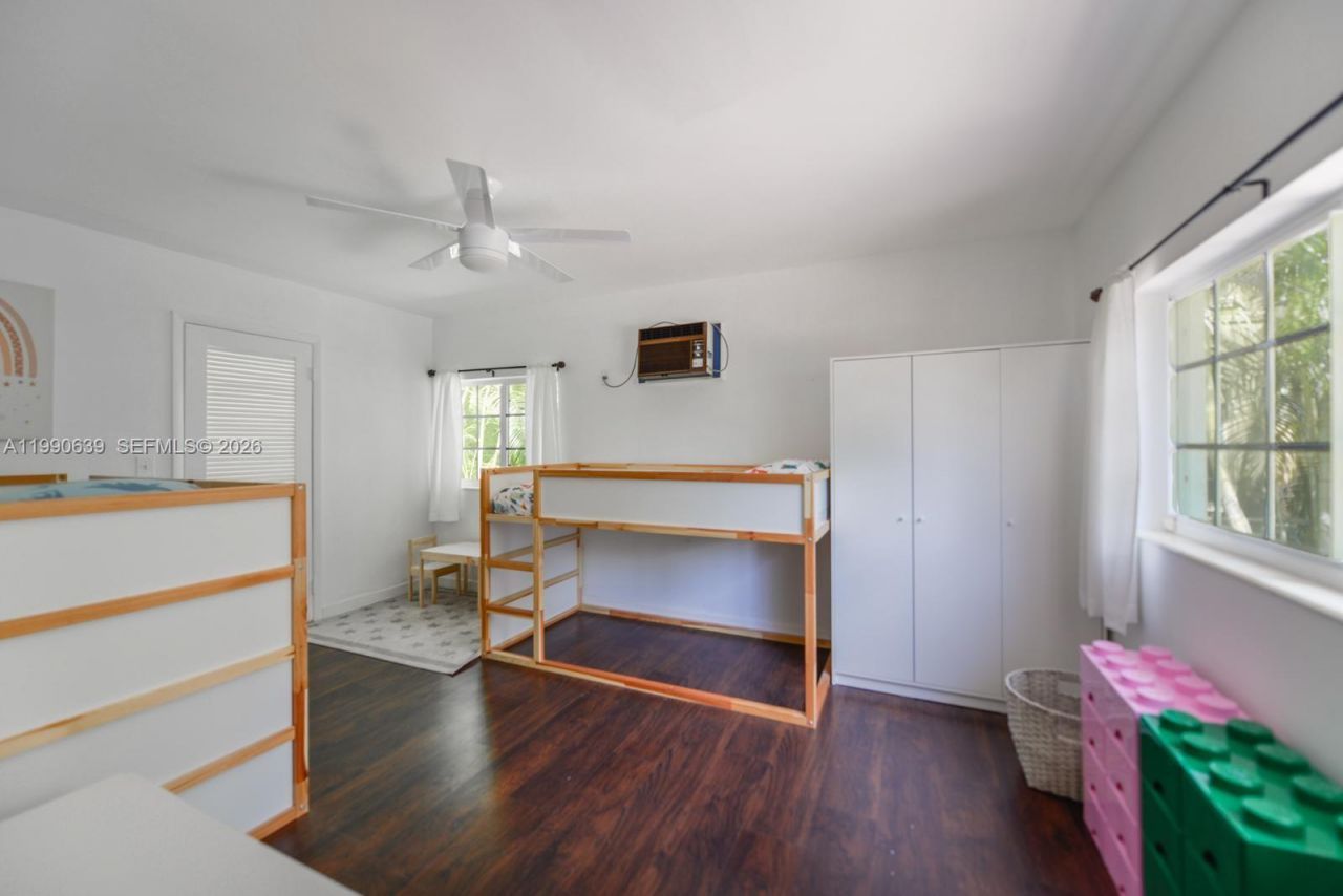 1714 Costado St, Unit 1714, Coral Gables, FL 33134 Photo