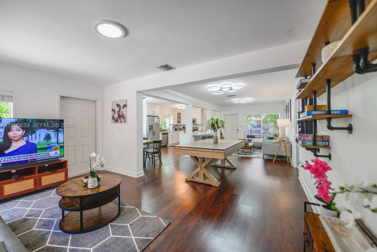1714 Costado St, Unit 1714, Coral Gables, FL 33134 Photo