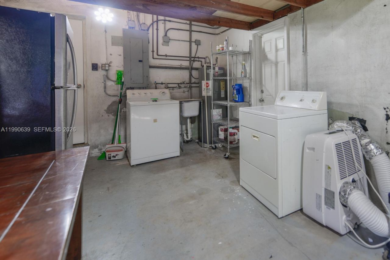 1714 Costado St, Unit 1714, Coral Gables, FL 33134 Photo