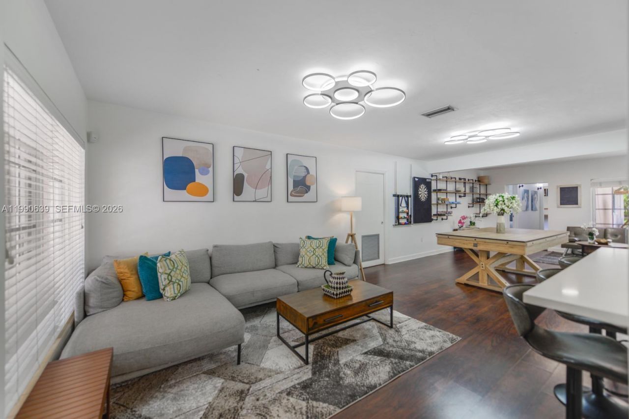 1714 Costado St, Unit 1714, Coral Gables, FL 33134 Photo