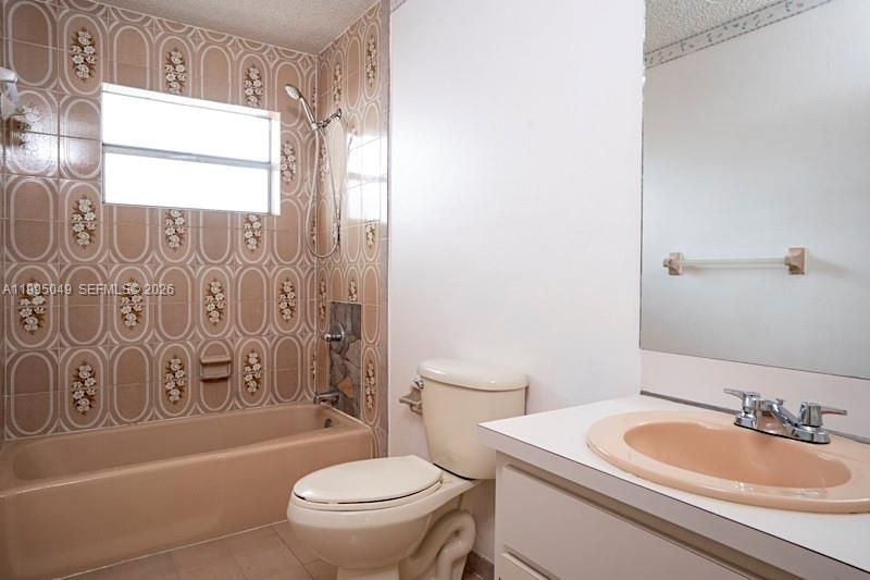 3440 SW 2nd St, Unit 3440, Miami, FL 33135 Photo