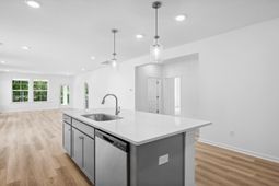 448 Cadbury Loop photo 4