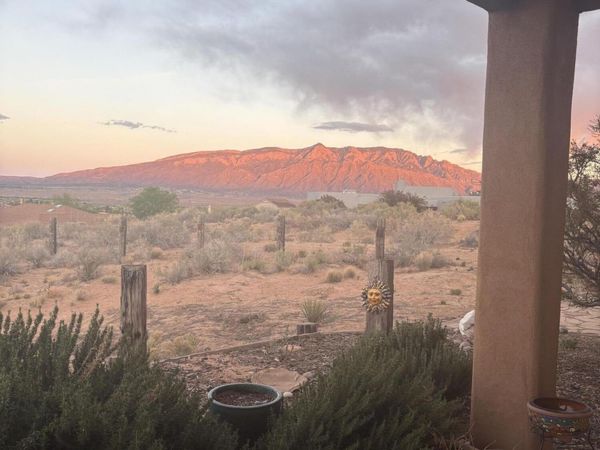 5941 Miller Road NE, Rio Rancho, NM 87144