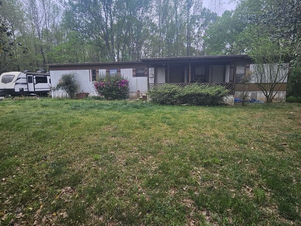921 Deer River Road SE, Monroe, GA 30656