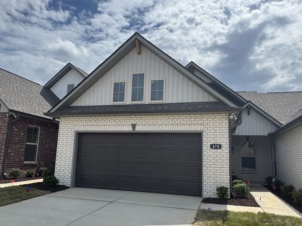 470 W Foxrun, Springfield, TN 37172