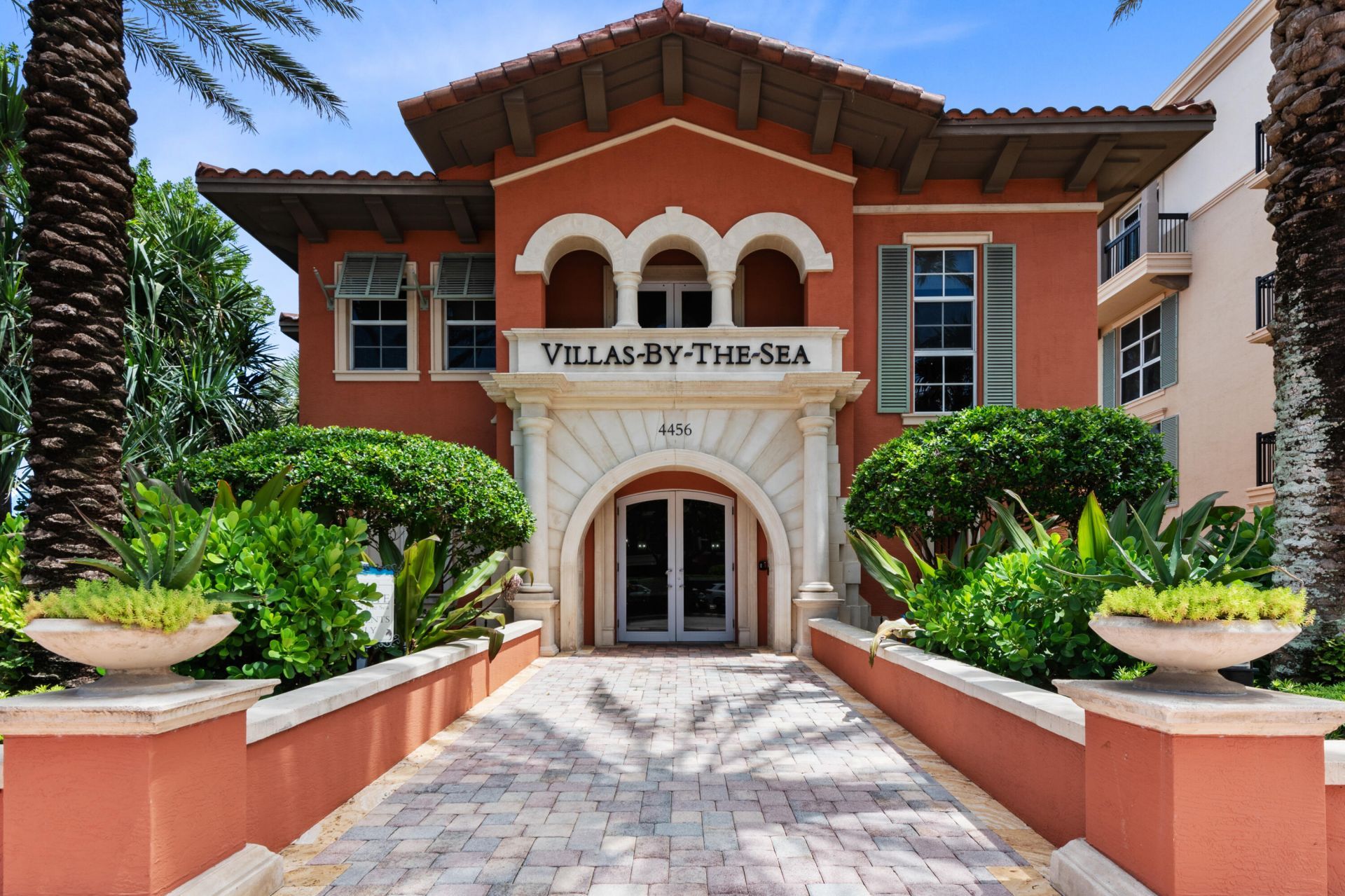 4511 E El Mar Drive, Unit 408, Lauderdale by the Sea, FL 33308 Photo