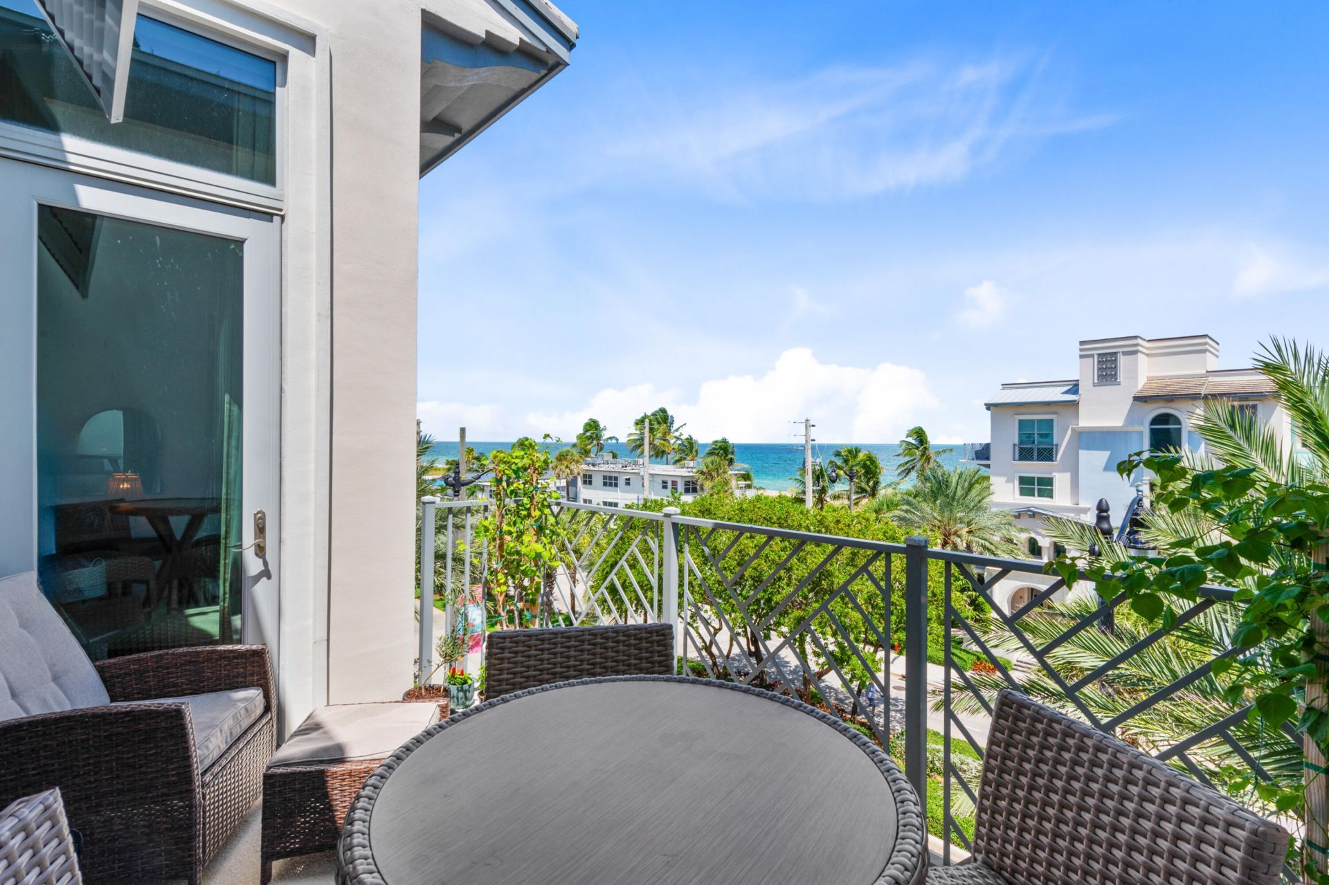 4511 E El Mar Drive, Unit 408, Lauderdale by the Sea, FL 33308 Photo