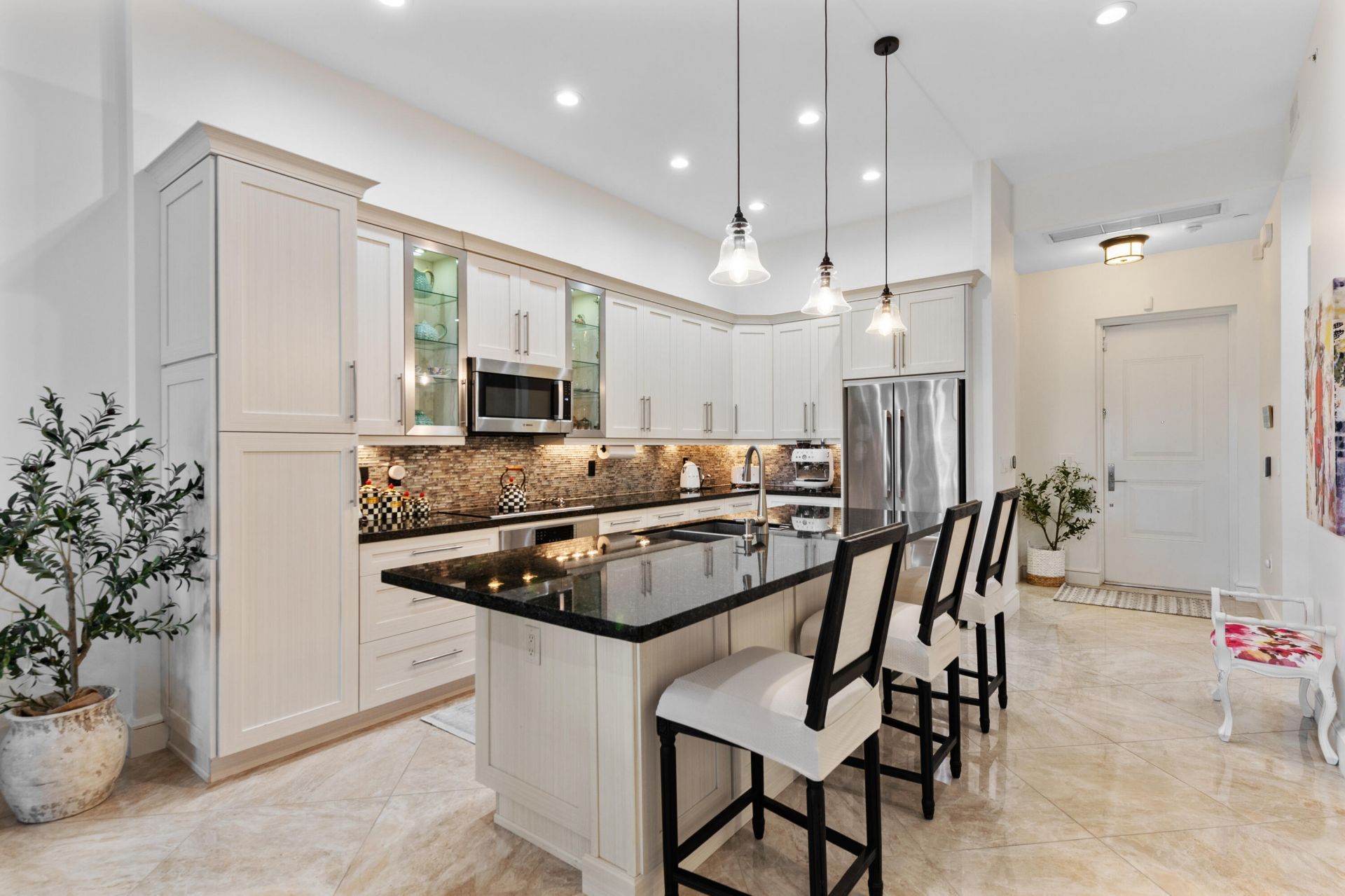 4511 E El Mar Drive, Unit 408, Lauderdale by the Sea, FL 33308 Photo