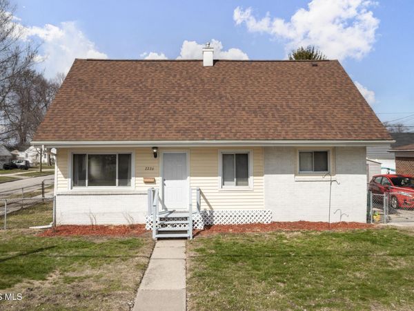 2226 Peabody Avenue, Toledo, OH 43614