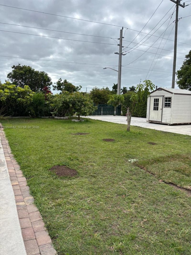 1580 NE 12th St, Homestead, FL 33033 Photo