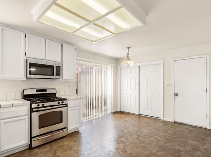 114 Pinedale Ave, Sacramento, CA 95838 Photo