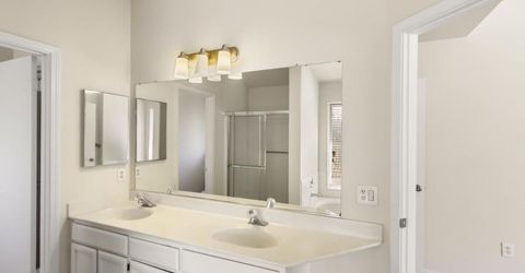 114 Pinedale Ave, Sacramento, CA 95838 Photo