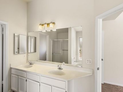 114 Pinedale Ave, Sacramento, CA 95838 Photo