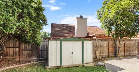 114 Pinedale Ave, Sacramento, CA 95838 Photo