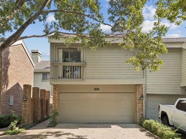 6742 E Northwest Highway, Dallas, TX 75231