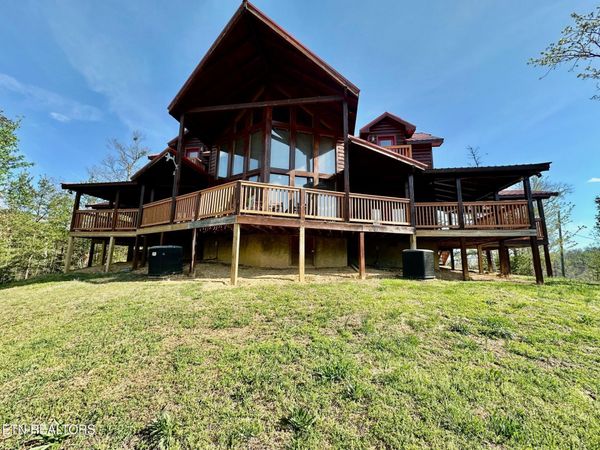 1324 Morning Dove Way, Sevierville, TN 37862