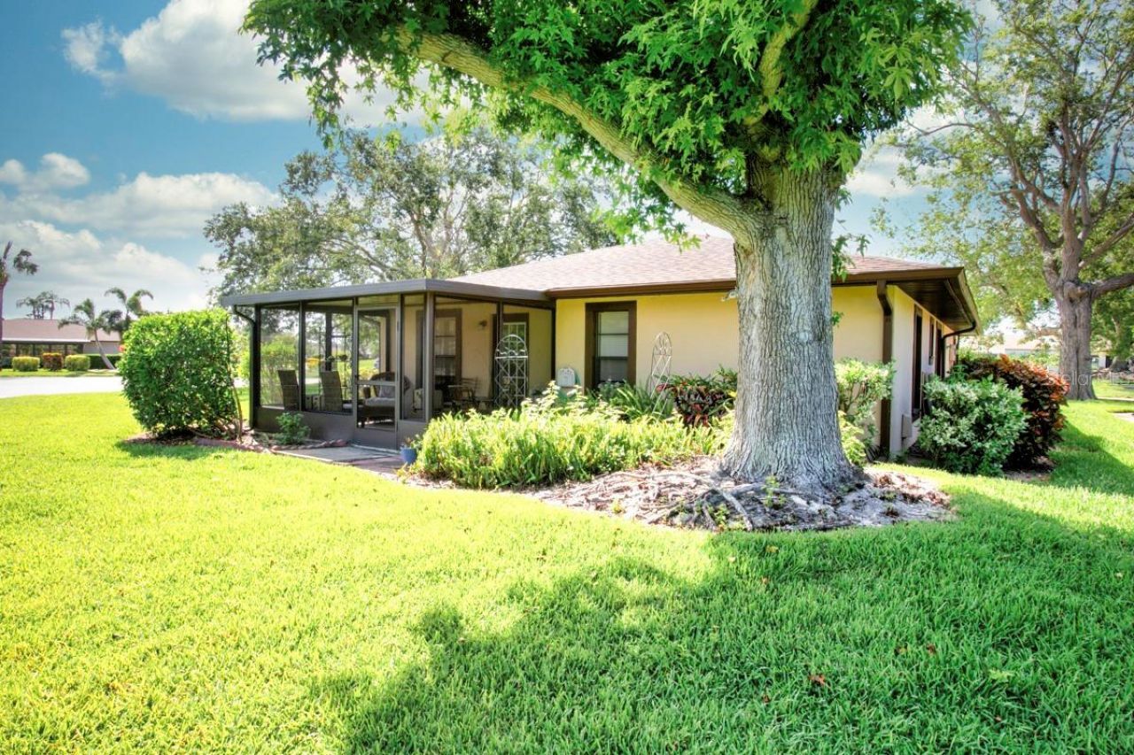 6504 Heritage Lane , Unit 99, Bradenton, FL 34209 Photo