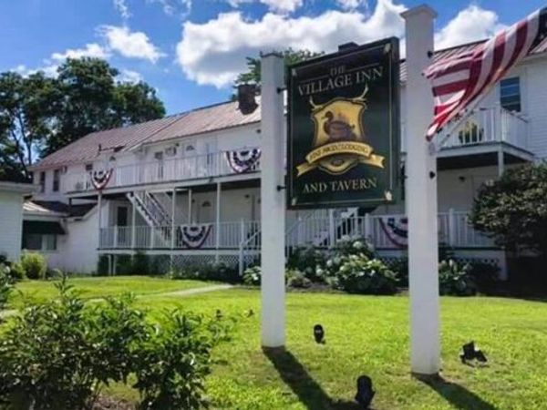 157 Main Street, Belgrade, ME 04917